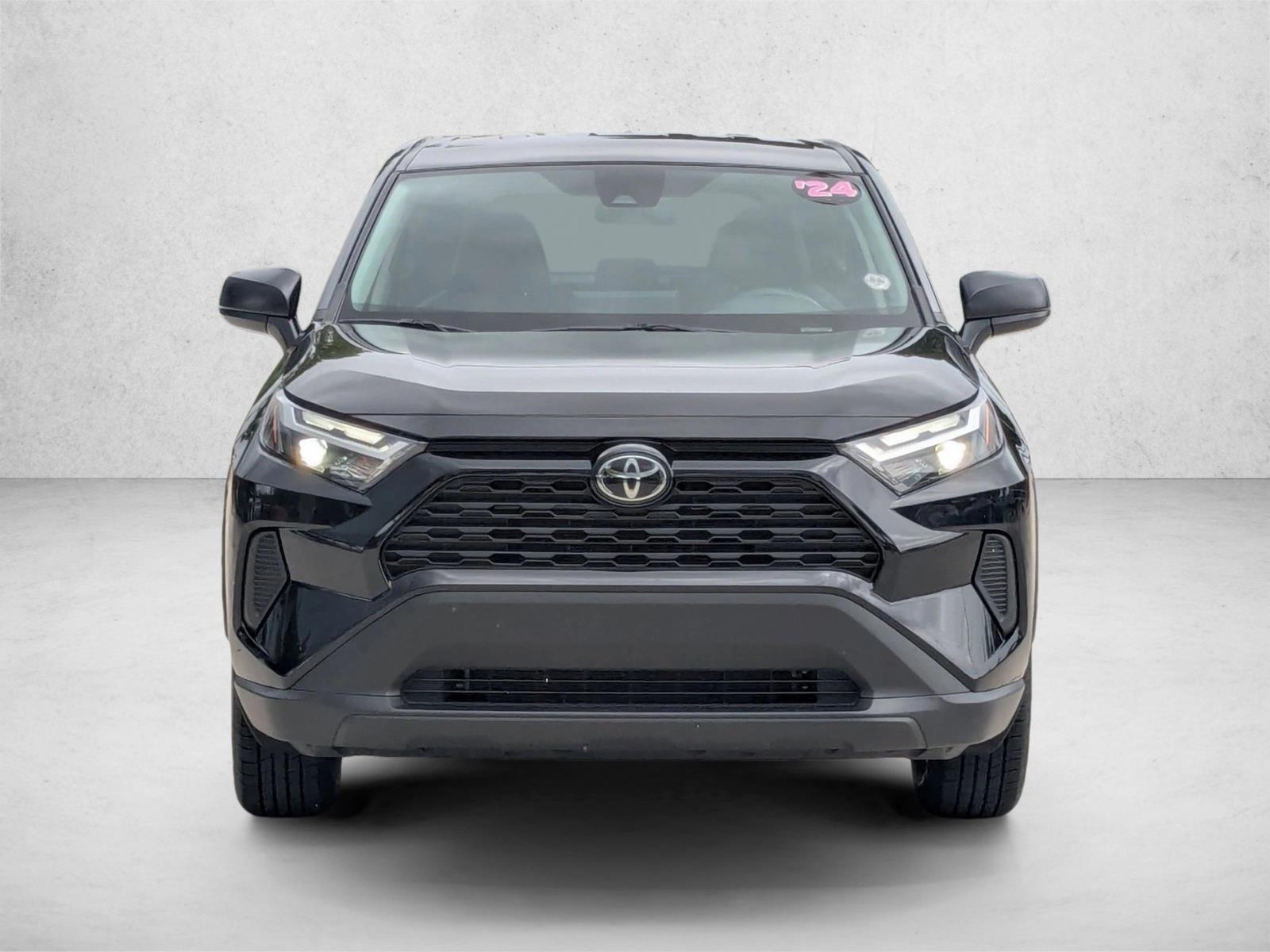 2024 Toyota RAV4 LE photo 2