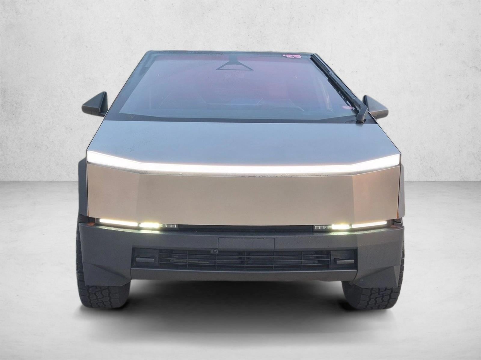 Used 2025 Tesla Cybertruck Base with VIN 7G2CEHED0SA073764 for sale in Davie, FL