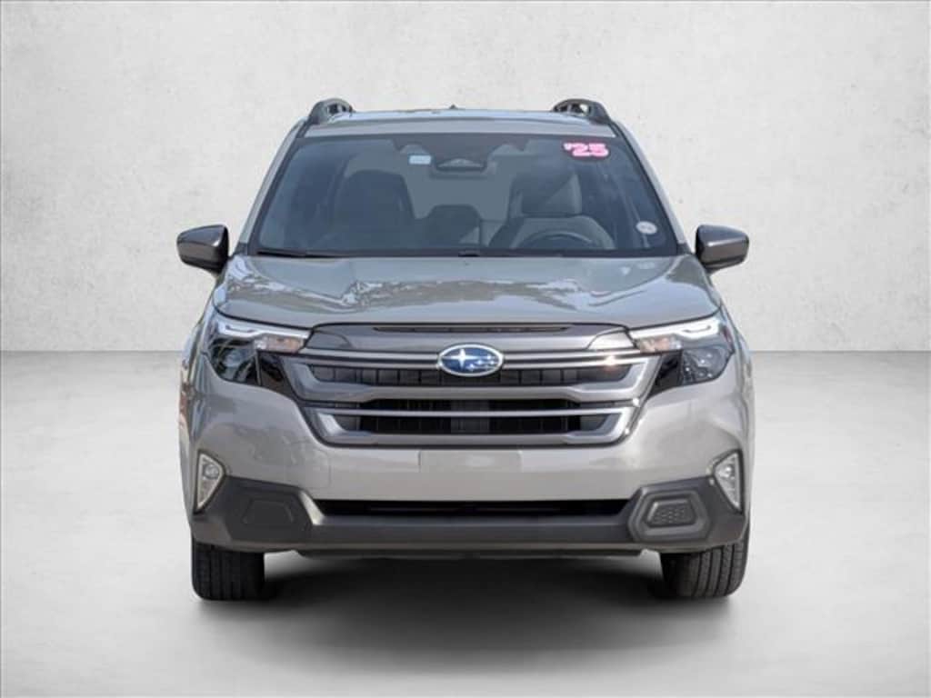 Used 2025 Subaru Forester Premium SUV
