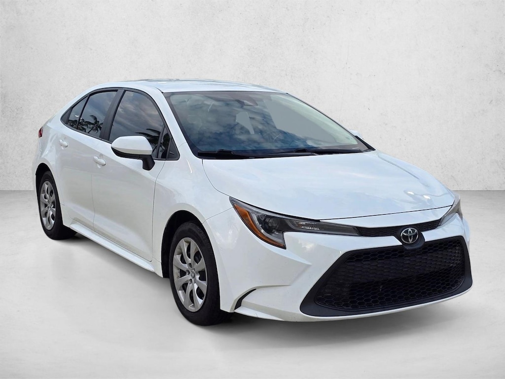 Used 2022 Toyota Corolla LE Sedan