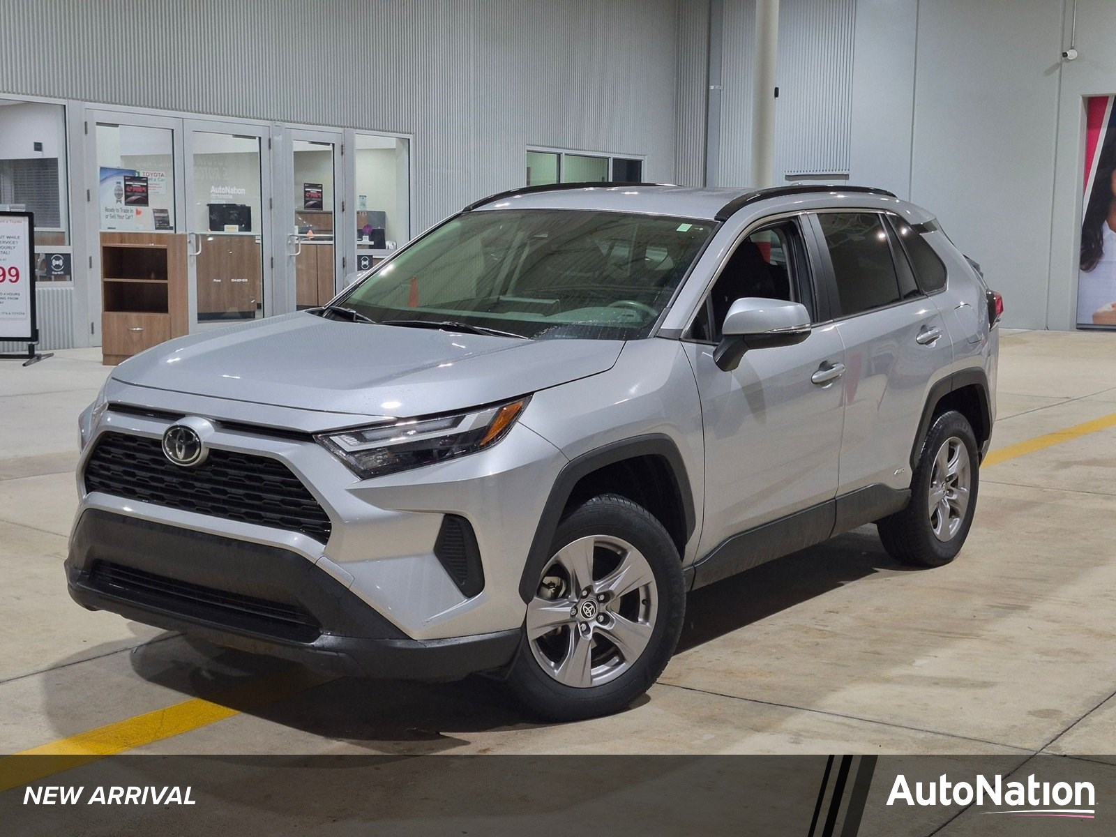  Toyota RAV4 Hybrid