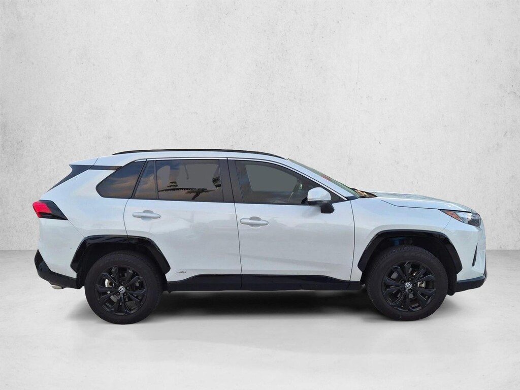 Used 2025 Toyota RAV4 Hybrid SE SUV