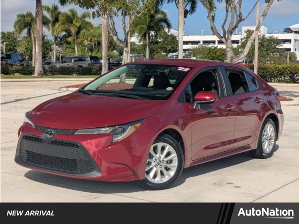 Used 2022 Toyota Corolla LE Sedan