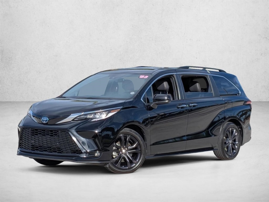 Certified 2023 Toyota Sienna XSE 7 Passenger Van Passenger Van