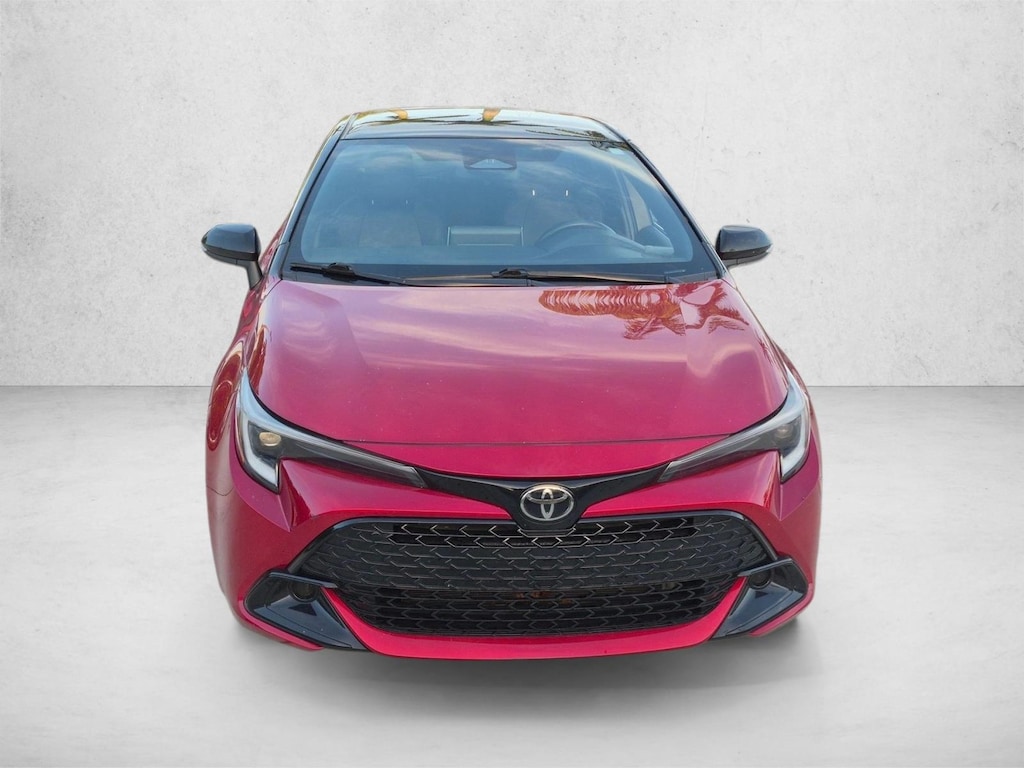 Used 2024 Toyota Corolla Hatchback SE Hatchback
