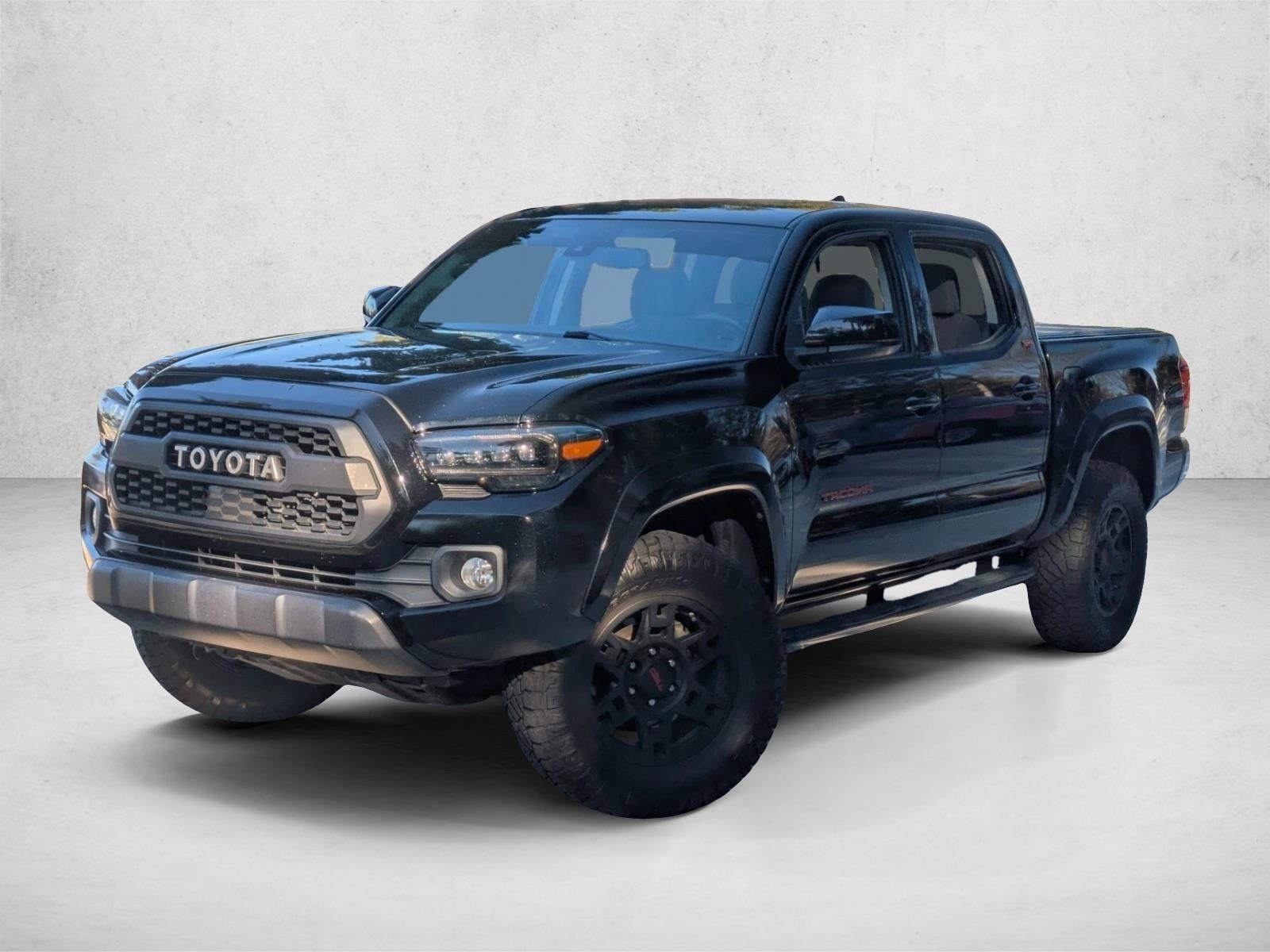 2019 Toyota Tacoma SR5's photo