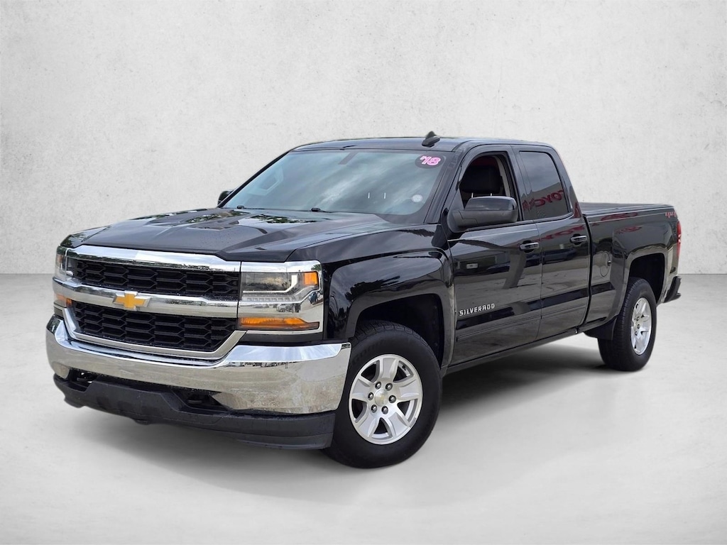 Used 2018 Chevrolet Silverado 1500 LT w/1LT Truck Double Cab