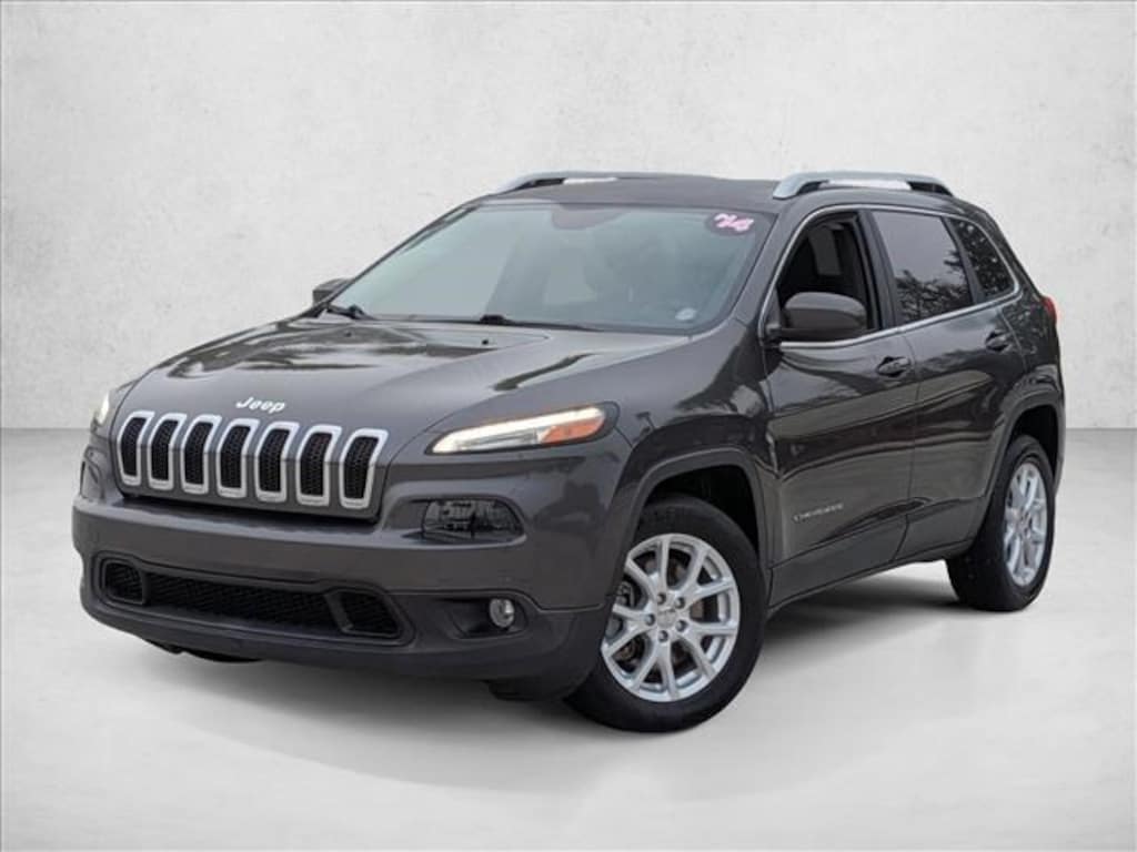 Used 2014 Jeep Cherokee Latitude FWD SUV