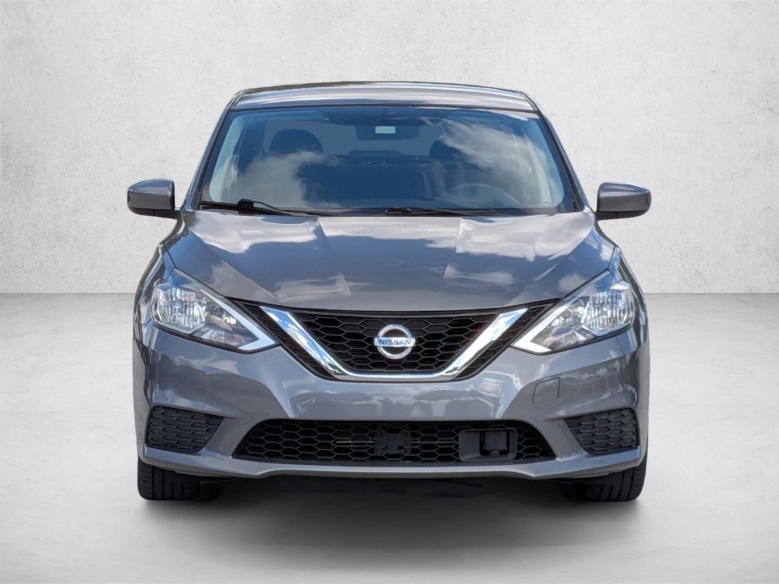 2019 Nissan Sentra SV photo 2