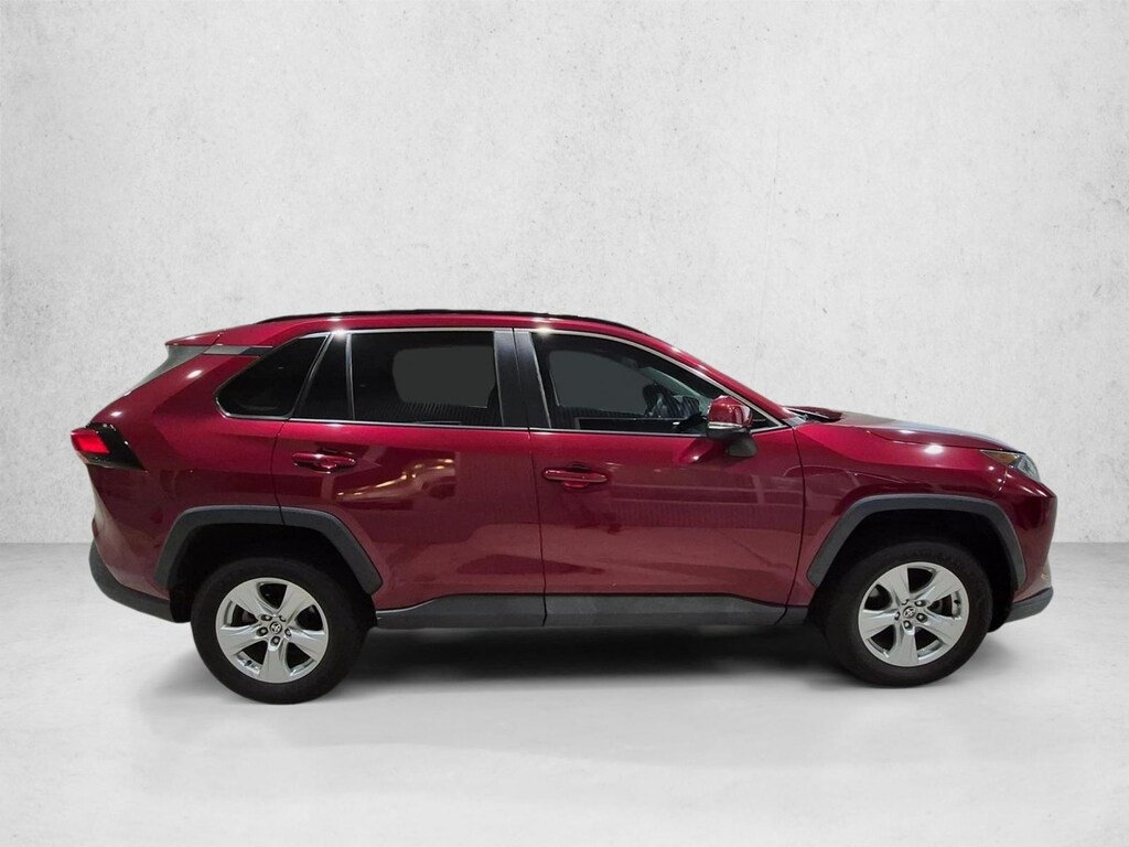 Used 2021 Toyota RAV4 XLE SUV
