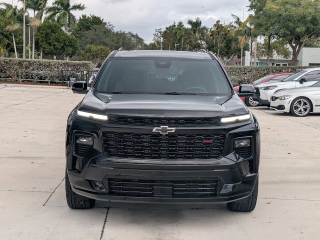 Used 2024 Chevrolet Traverse RS SUV