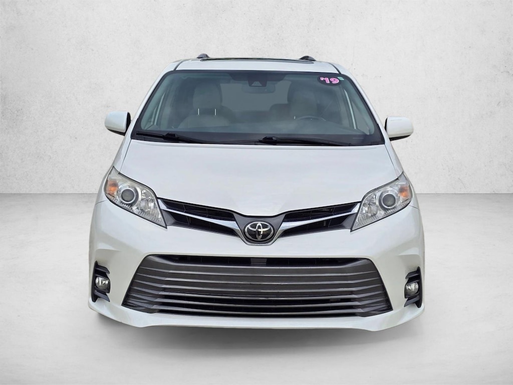 Used 2019 Toyota Sienna XLE 8 Passenger Van