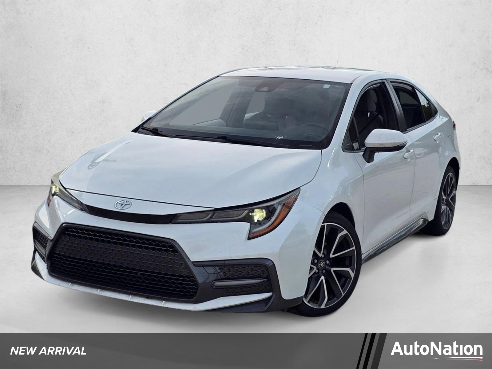 2020 Toyota Corolla SE AT's photo