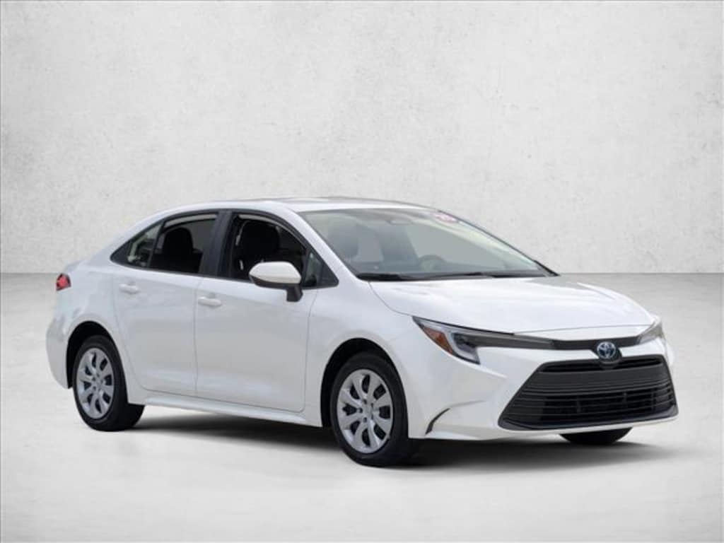 Used 2025 Toyota Corolla Hybrid LE Sedan