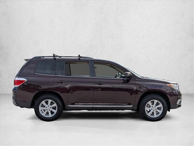 2011 Toyota Highlander SE photo 4