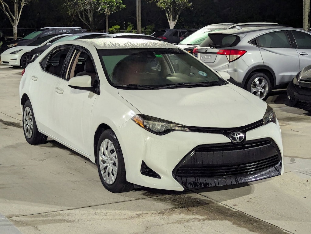 Used 2018 Toyota Corolla LE Sedan