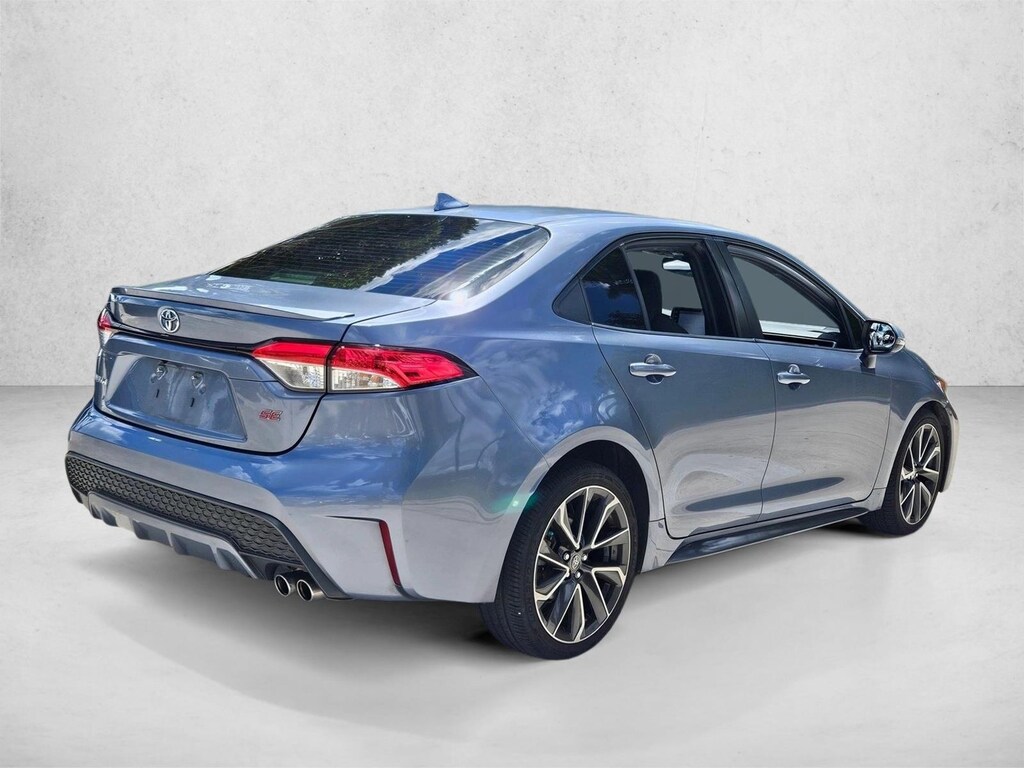 Used 2020 Toyota Corolla SE Sedan