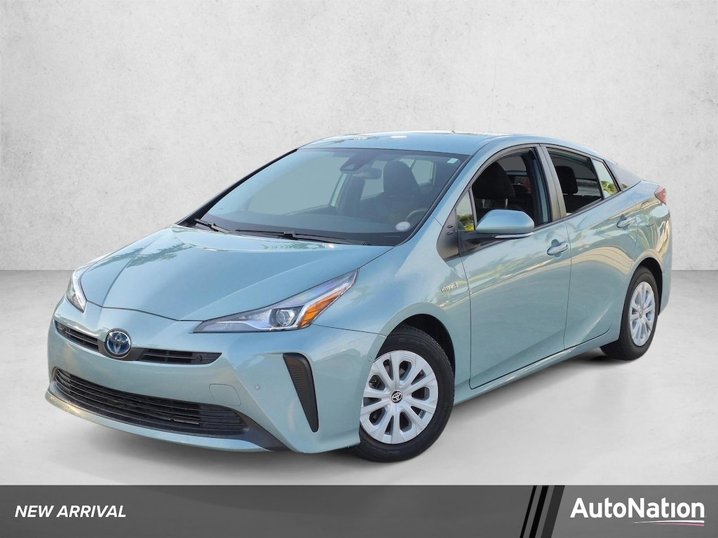 Used 2022 Toyota Prius LE Hatchback