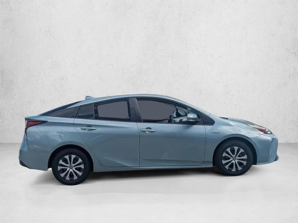 Used 2021 Toyota Prius LE Hatchback