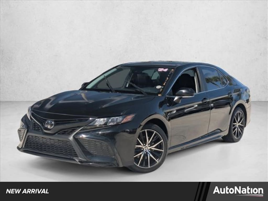 Certified 2024 Toyota Camry SE Sedan