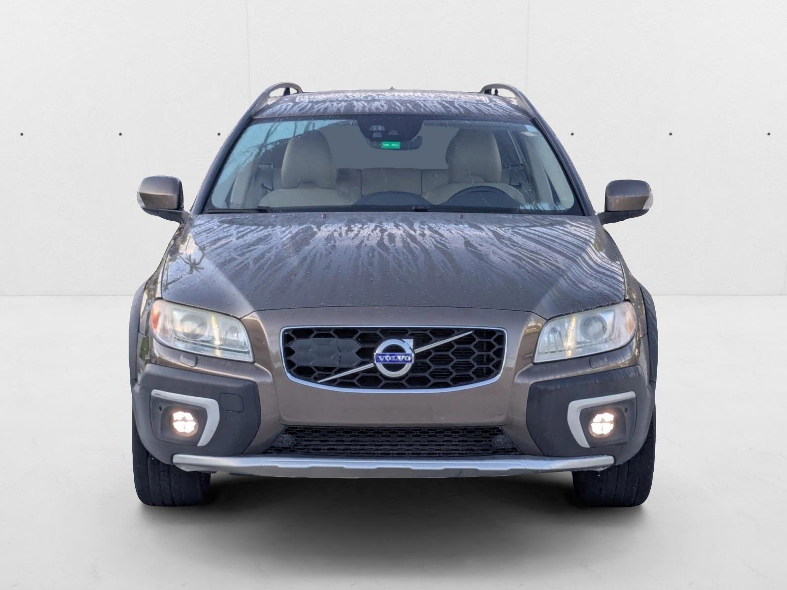 2015 Volvo XC70 T5 Platinum Drive-E photo 2