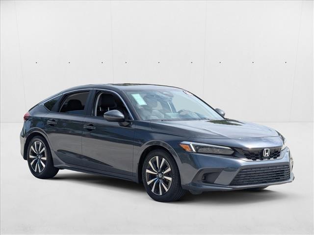 2023 Honda Civic EX-L Hatchback photo 3