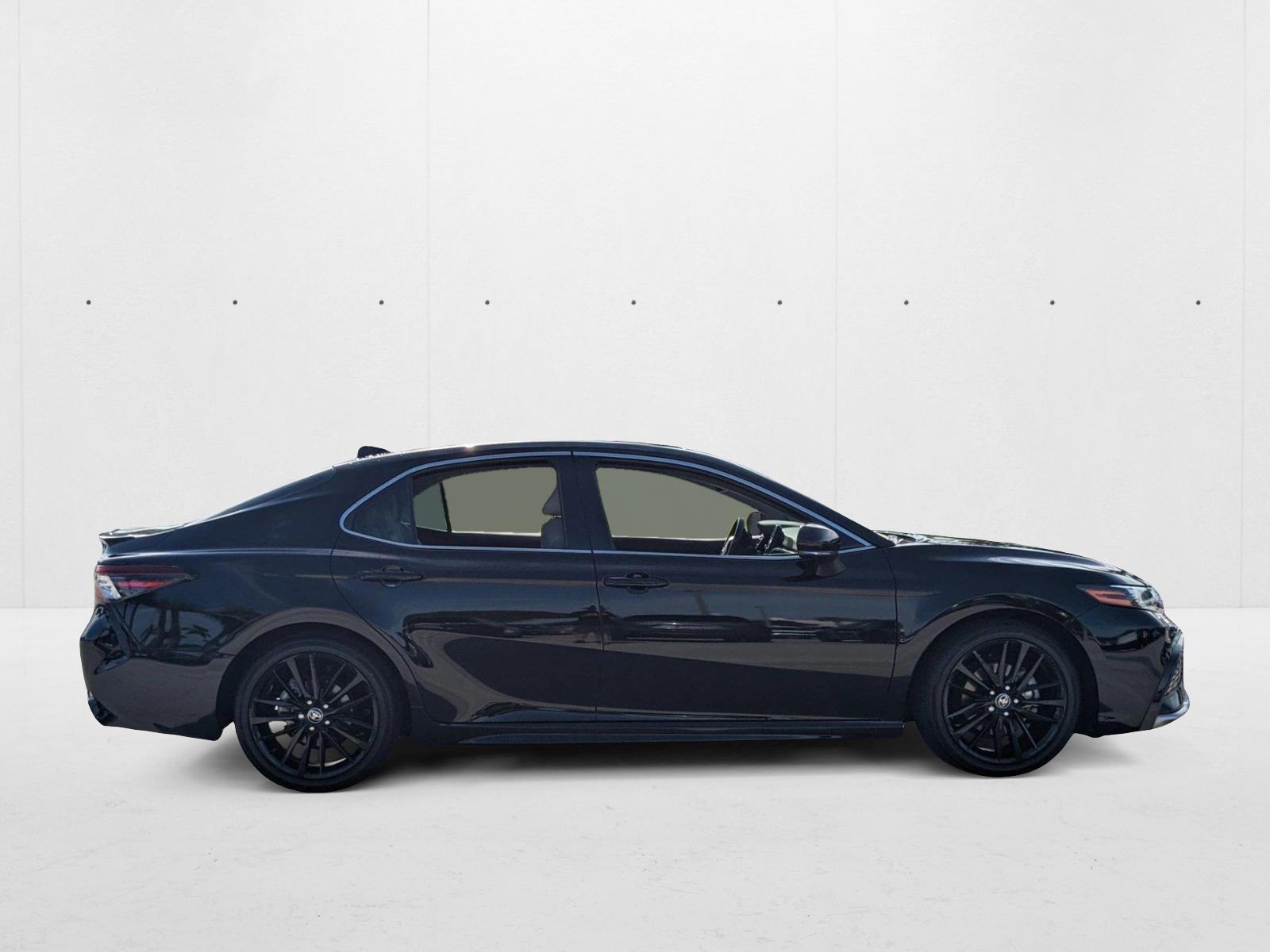 2023 Toyota Camry XSE photo 4