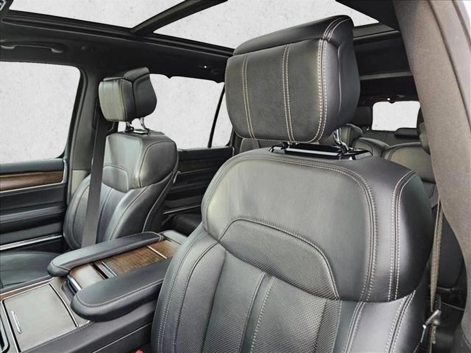 2023 Jeep Grand Wagoneer Series I - Photo 16