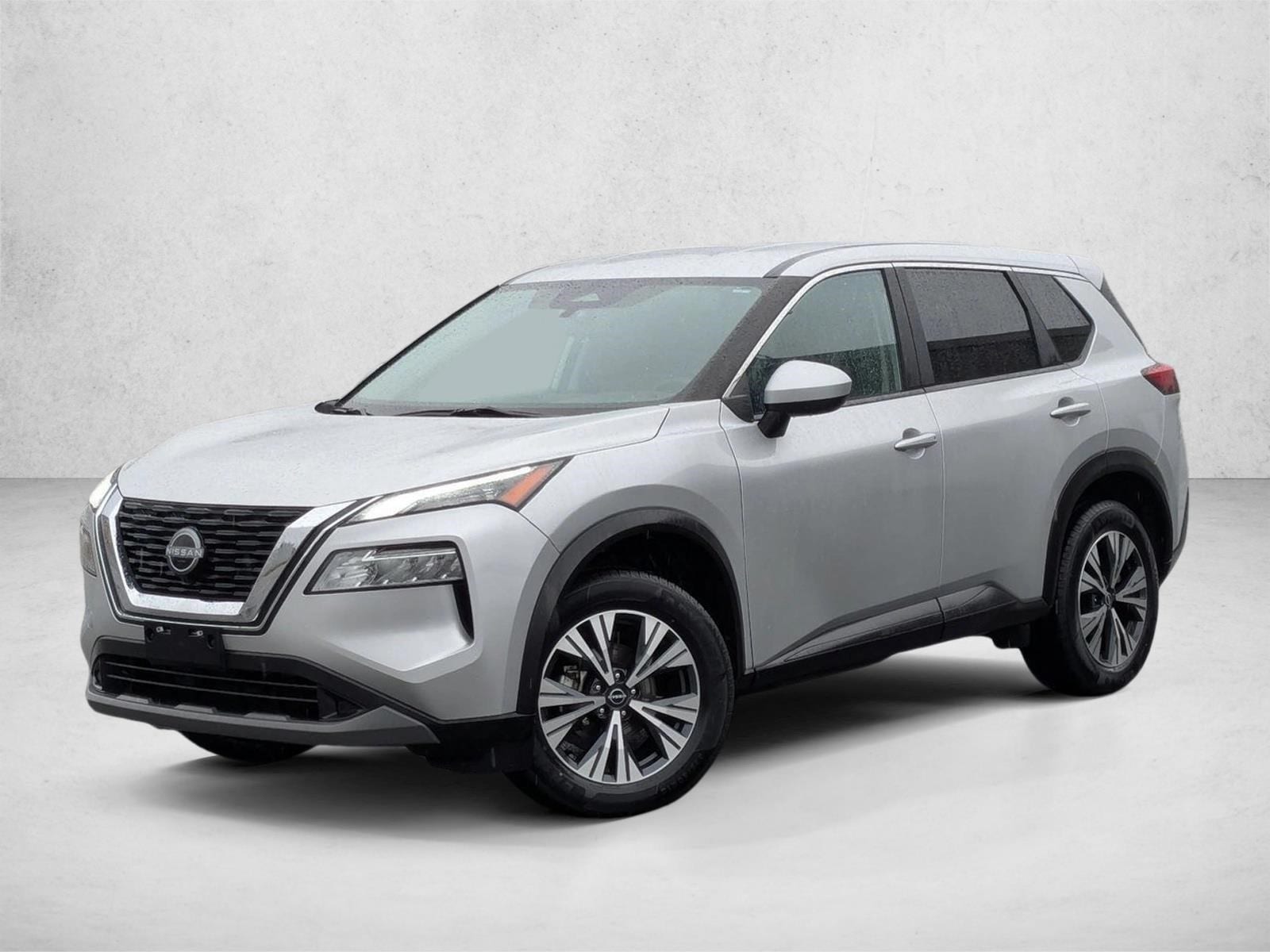 2023 Nissan Rogue SV's photo