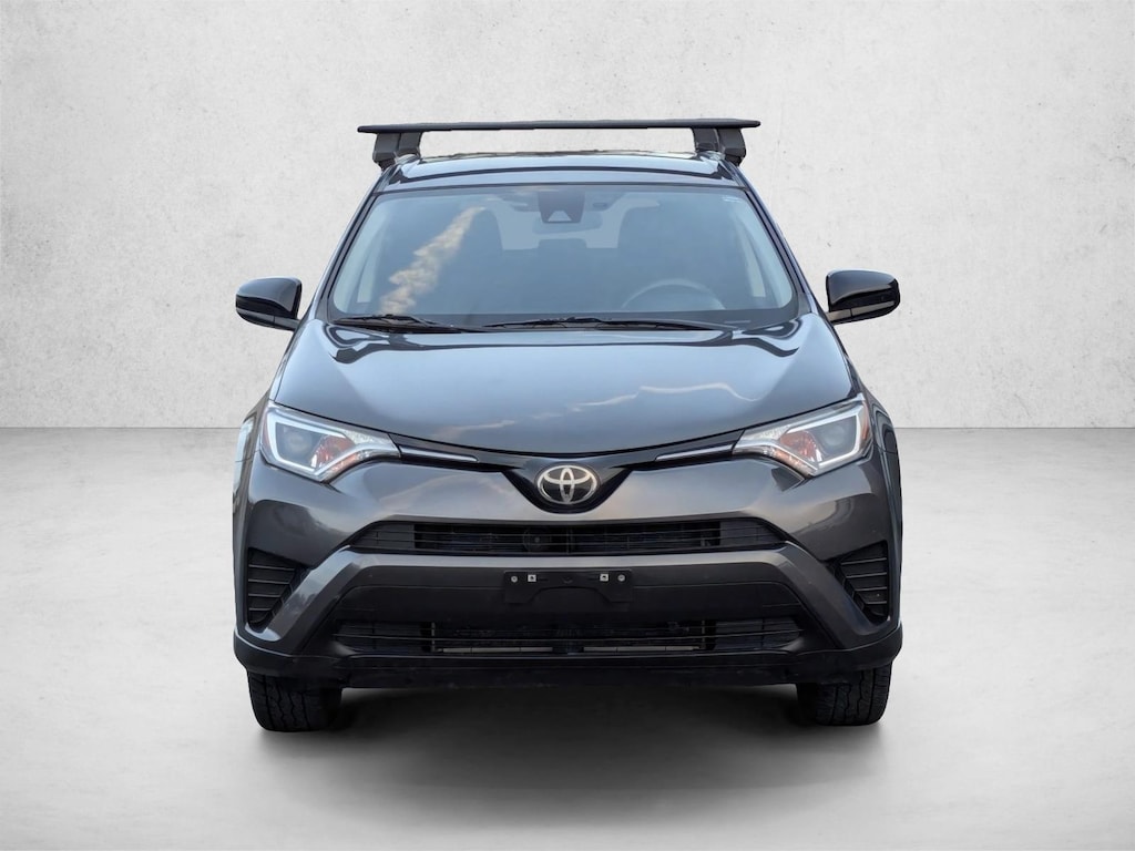 Used 2018 Toyota RAV4 LE SUV