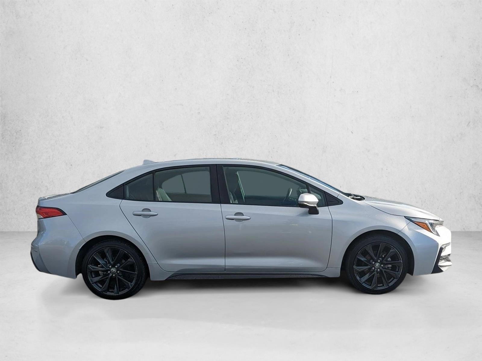 2024 Toyota Corolla SE photo 4