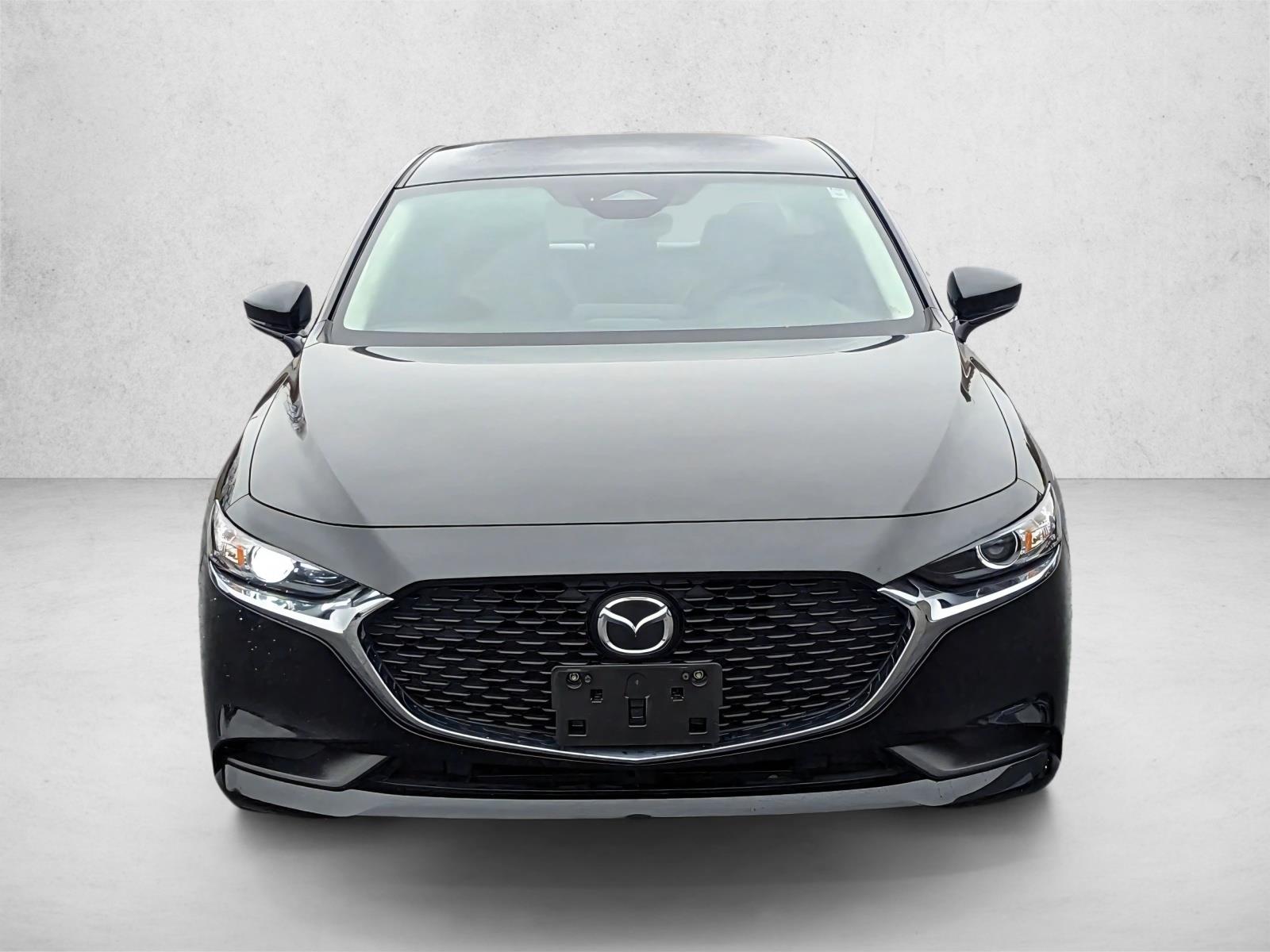 2025 Mazda Mazda3 Sedan 2.5 Select Sport photo 2