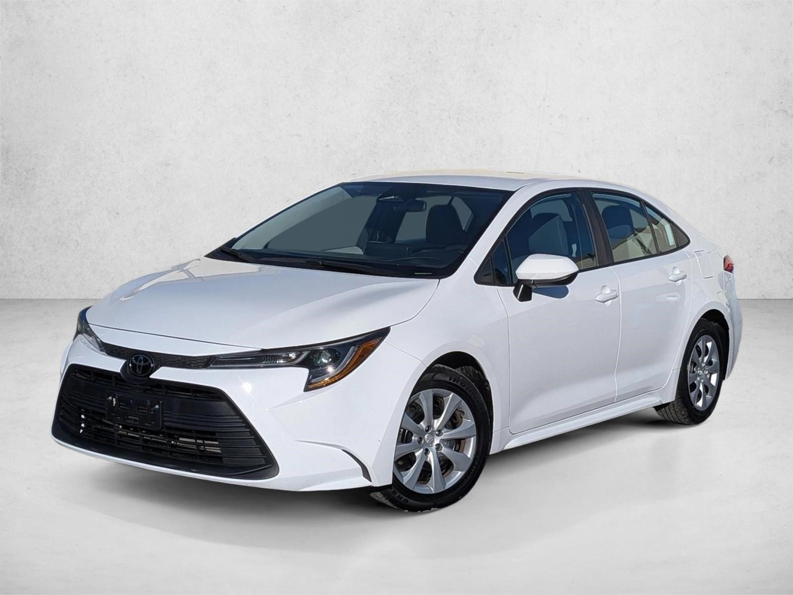 2023 Toyota Corolla LE's photo