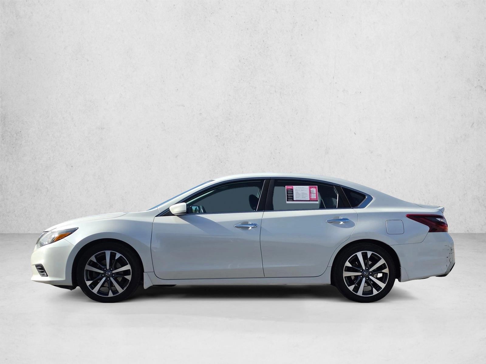 Used 2017 Nissan Altima SR with VIN 1N4AL3AP8HC134389 for sale in Spokane Valley, WA