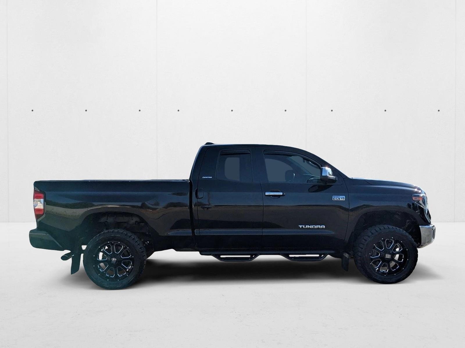 2021 Toyota Tundra Limited Double Cab photo 4