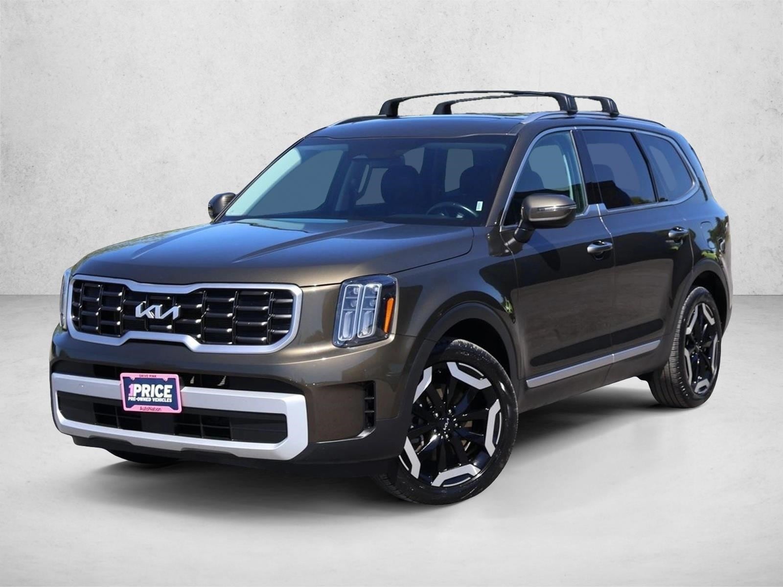 2025 Kia Telluride S AWD's photo