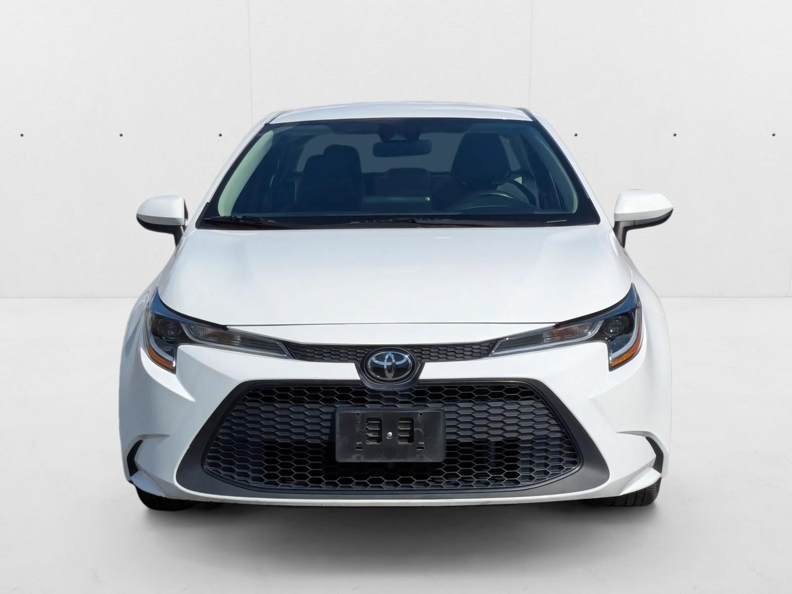 Used 2022 Toyota Corolla LE with VIN 5YFEPMAE0NP273973 for sale in Northfield, Minnesota