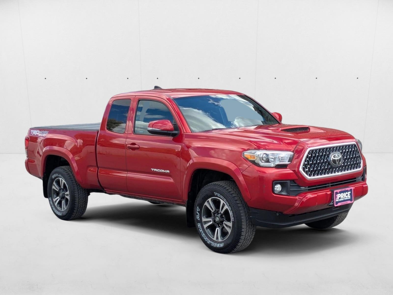 2019 Toyota Tacoma TRD Sport V6 photo 3