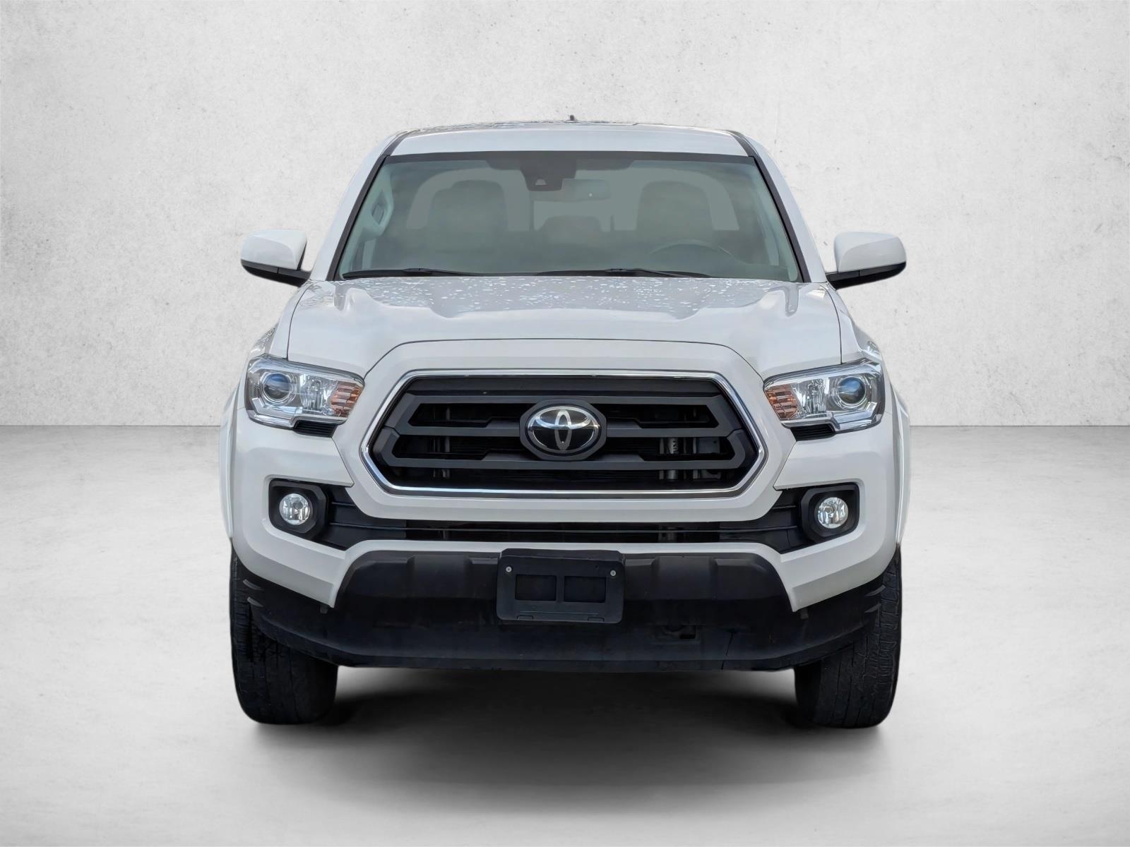 2023 Toyota Tacoma SR5 V6 photo 2