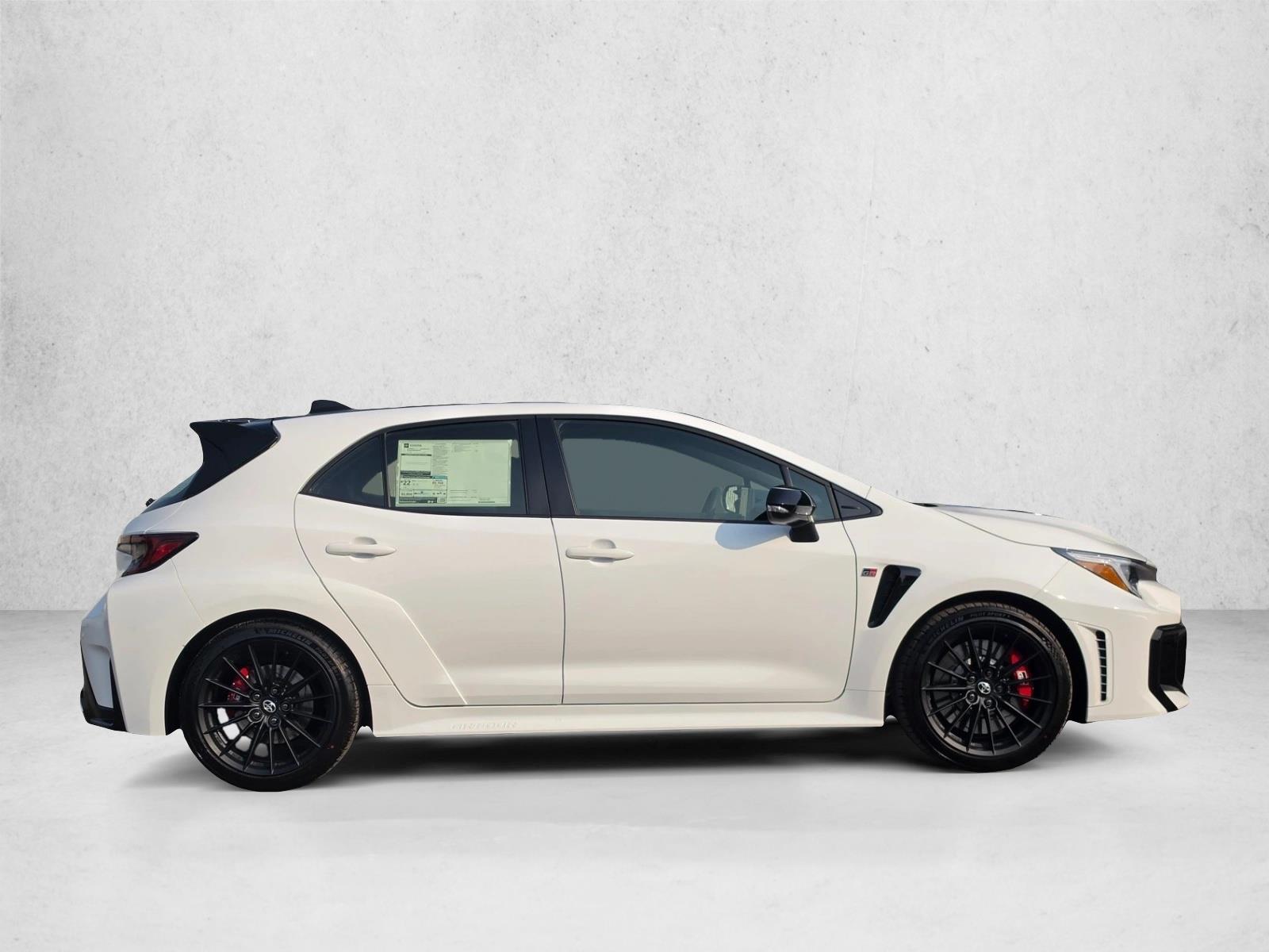 2026 Toyota GR Corolla - Photo 6
