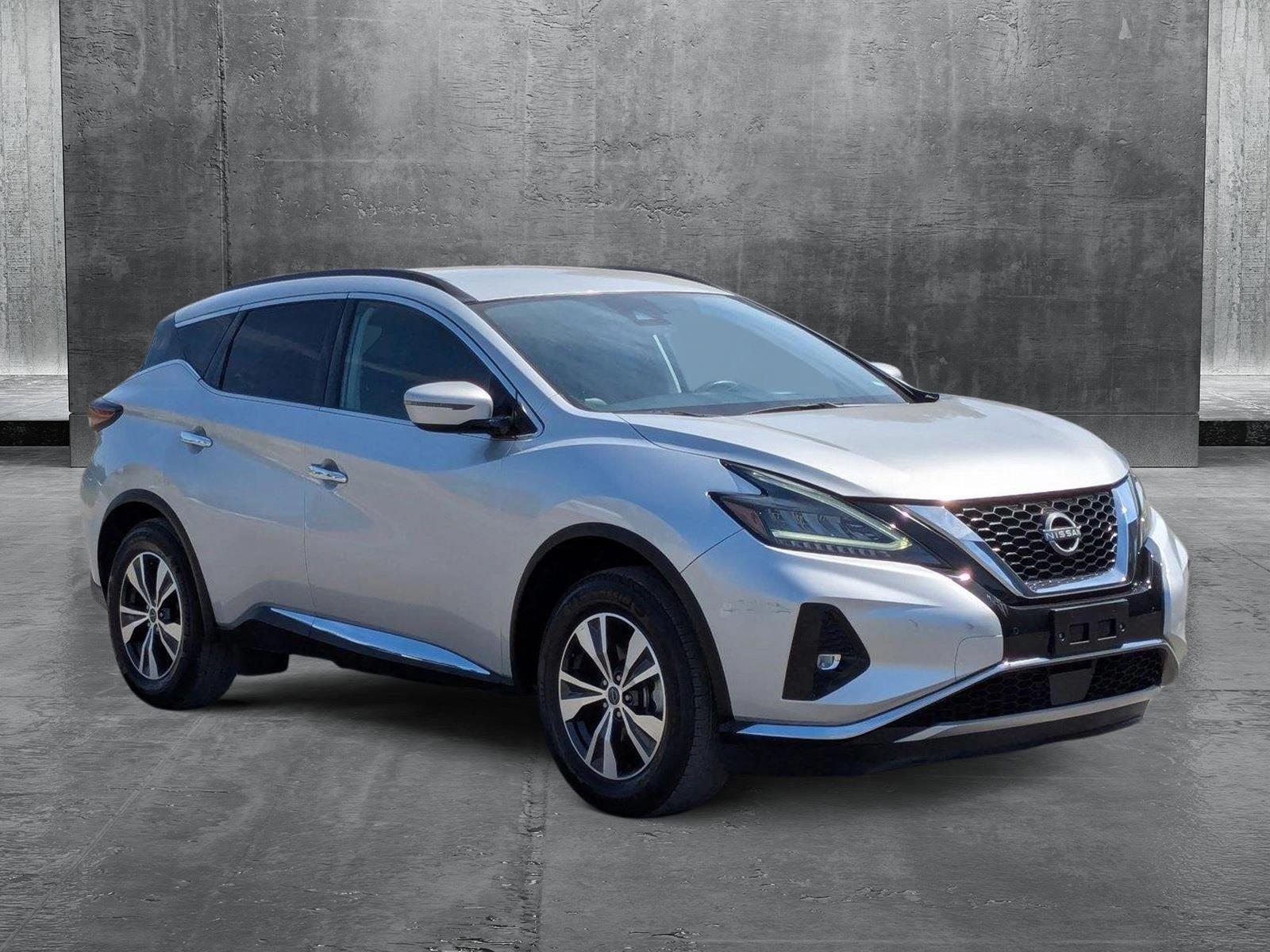 2023 Nissan Murano SV photo 3
