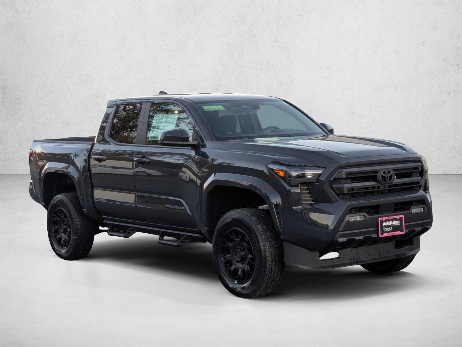 2025 Toyota Tacoma SR5 Double Cab photo 3