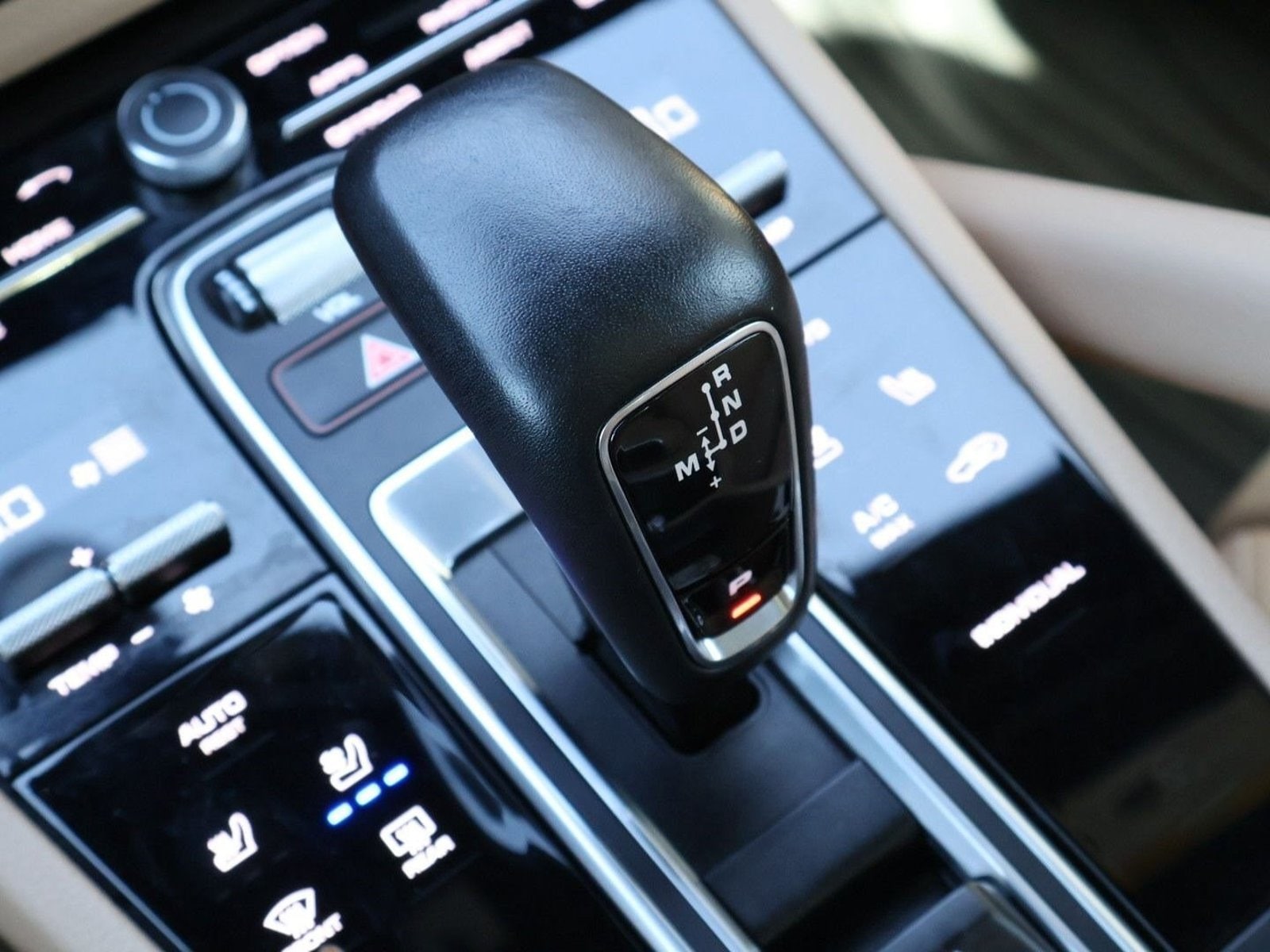 2021 Porsche Cayenne Base - Photo 18