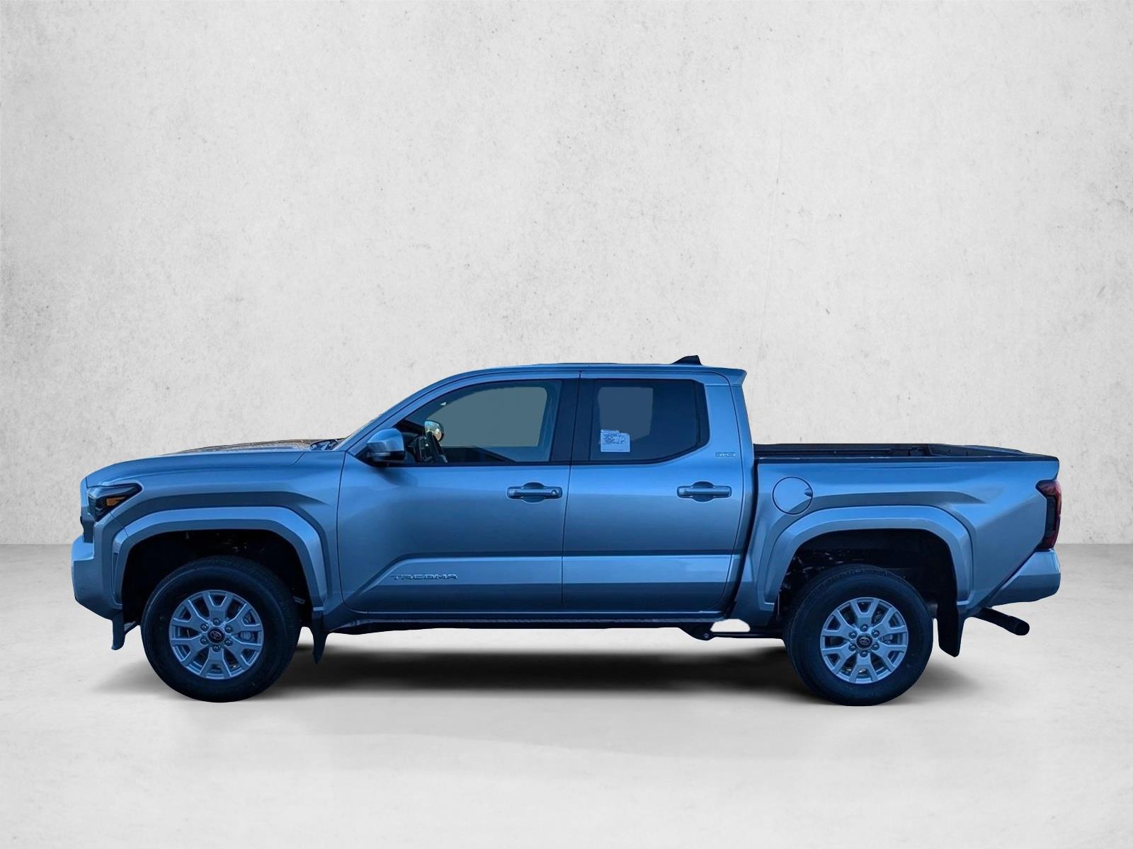 2026 Toyota Tacoma SR5 - Photo 9