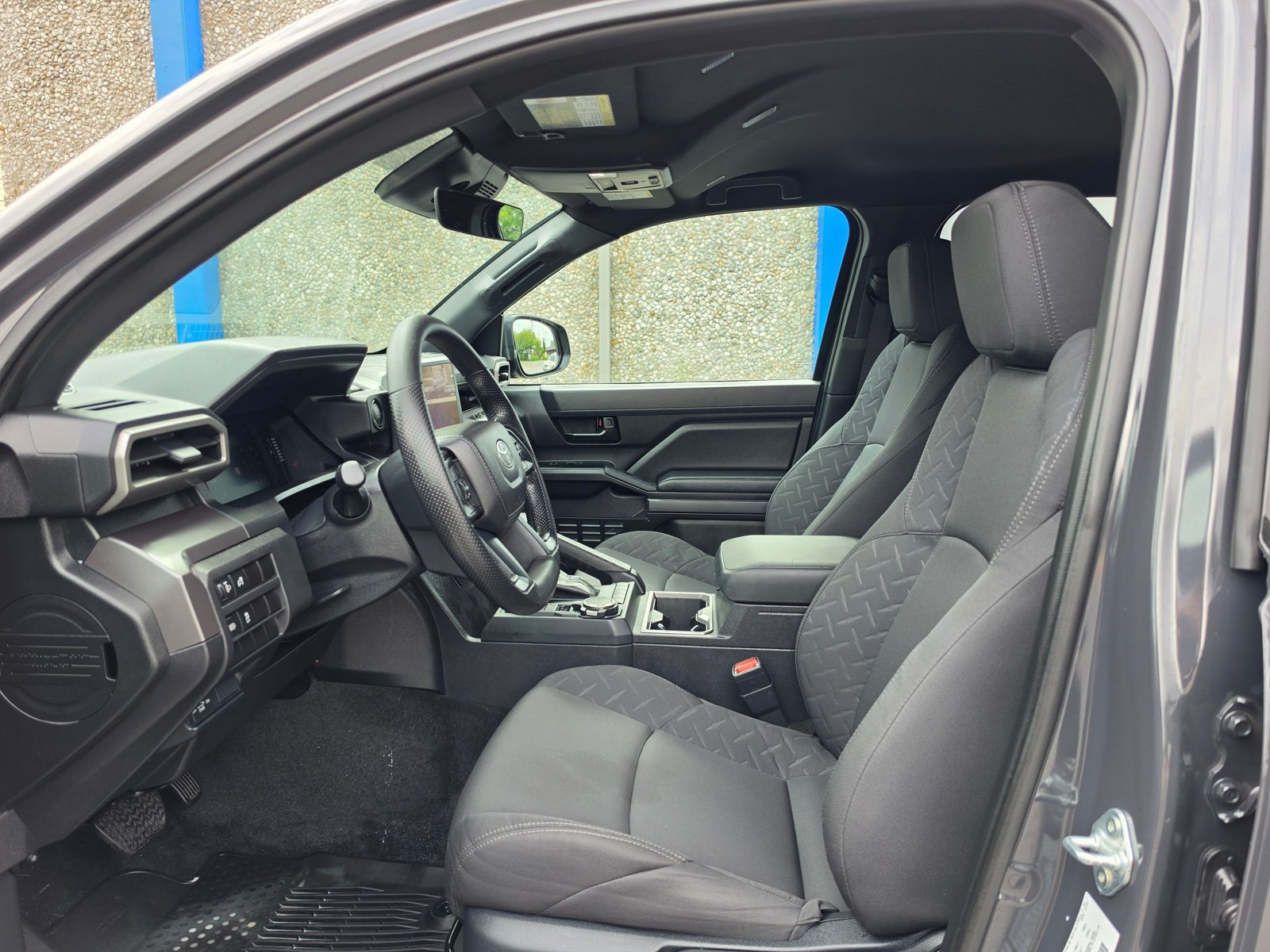 2026 Toyota Tacoma SR5 - Photo 22