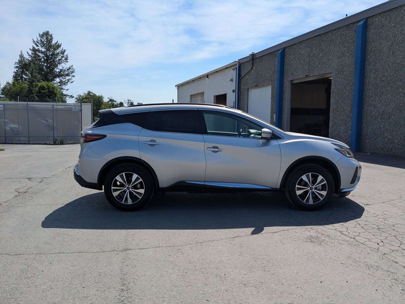 2023 Nissan Murano SV photo 4