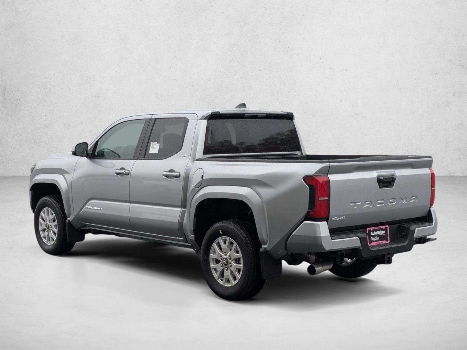 2026 Toyota Tacoma SR5 - Photo 8