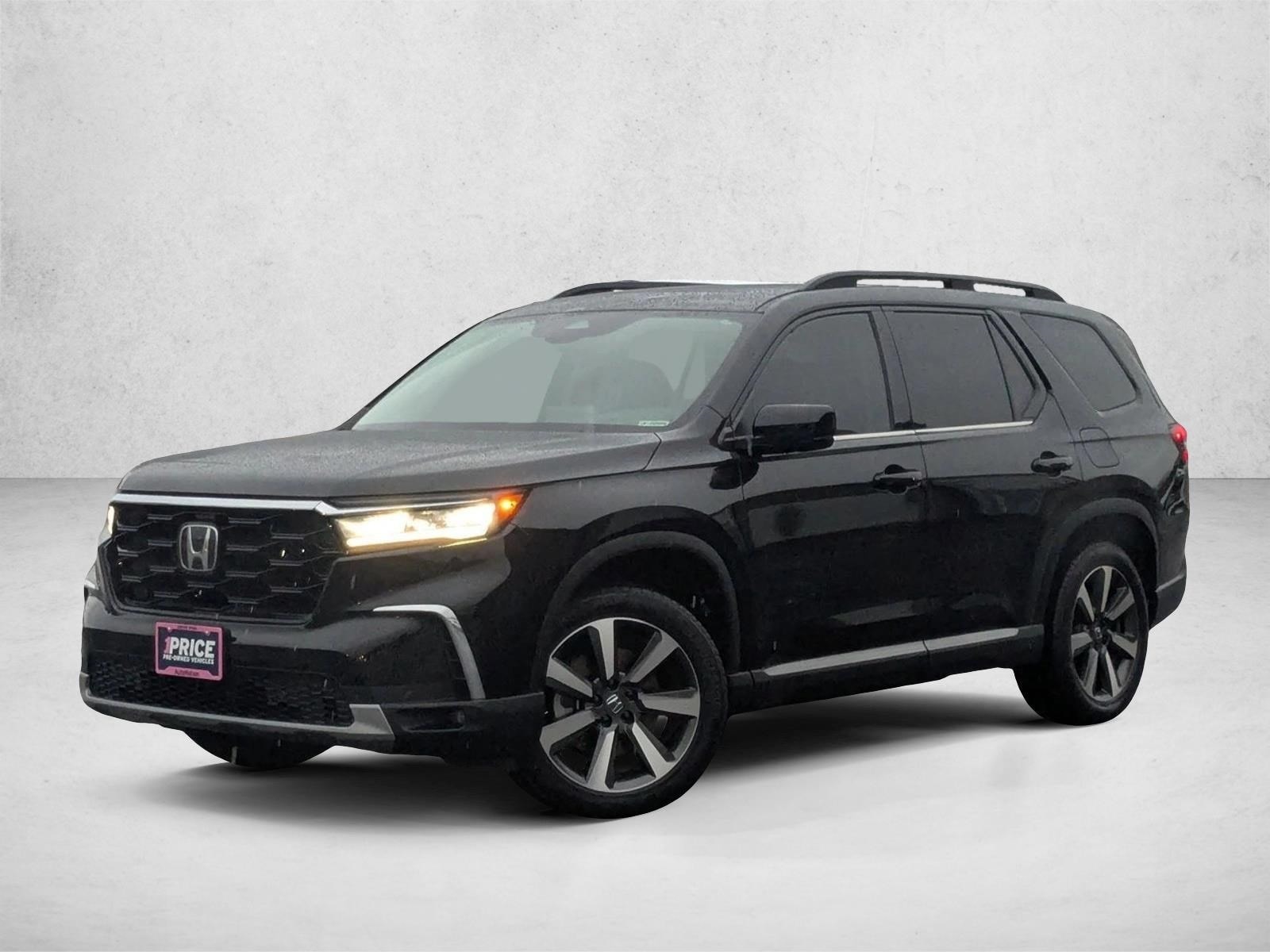 2023 Honda Pilot Touring's photo