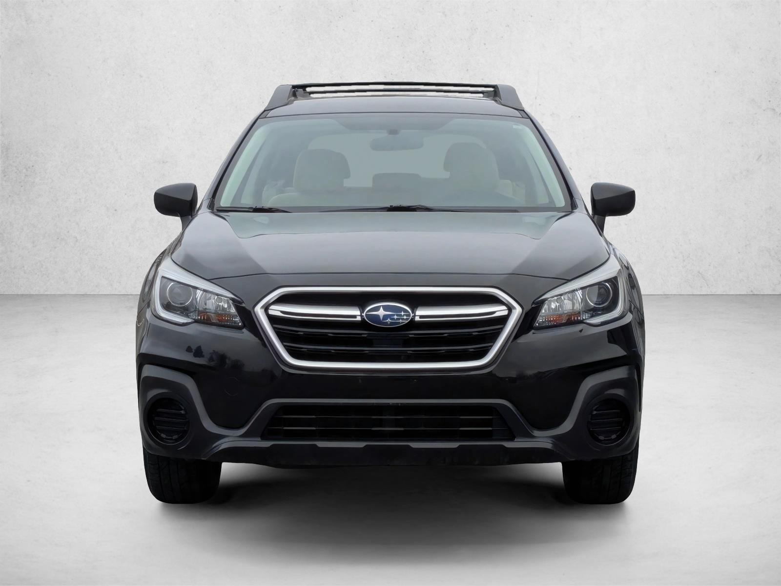 2018 Subaru Outback 2.5i photo 2