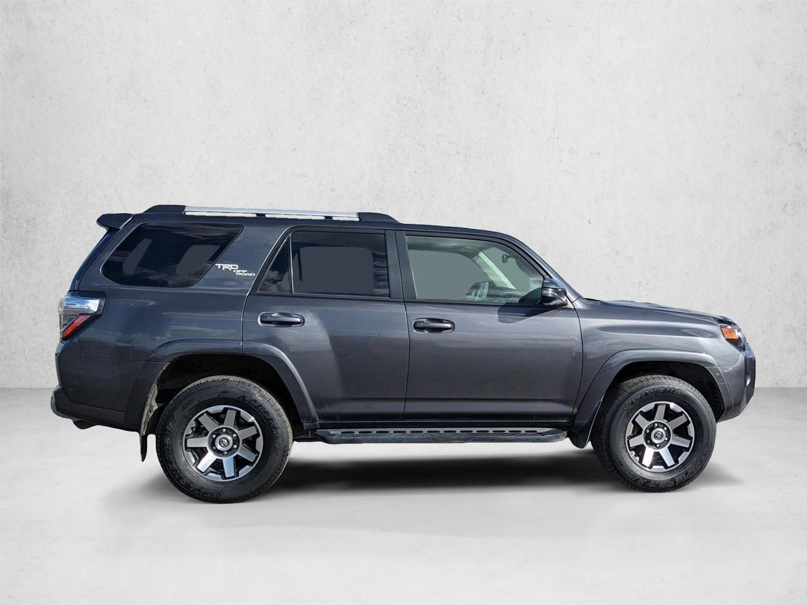 2018 Toyota 4Runner TRD Premium photo 4